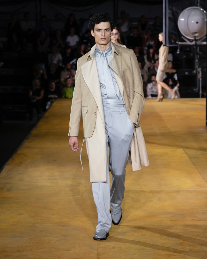 バーバリー Burberry 2020年春夏コレクション Riccardo Tisci(リカルド・ティッシ)