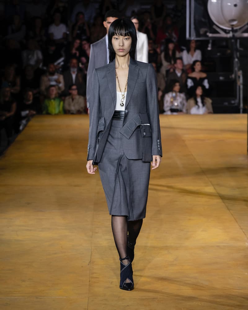 バーバリー Burberry 2020年春夏コレクション Riccardo Tisci(リカルド・ティッシ)