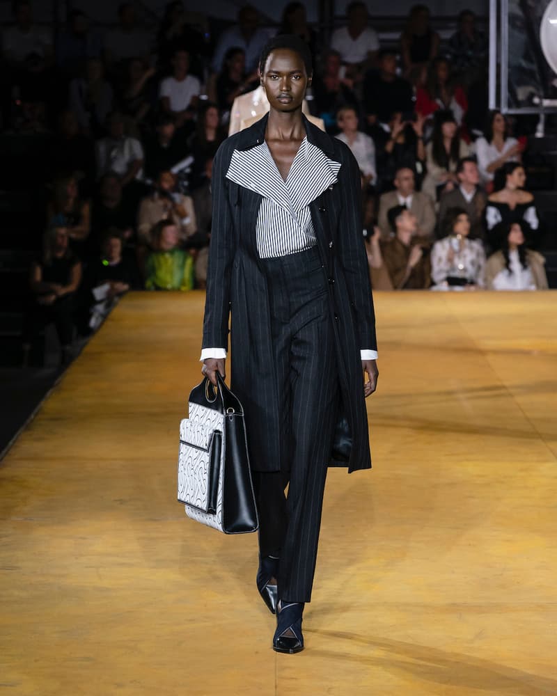 バーバリー Burberry 2020年春夏コレクション Riccardo Tisci（リカルド・ティッシ）