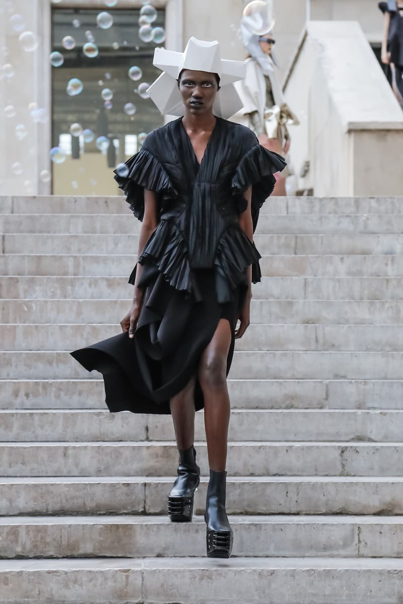 リック・オウエンス Rick Owens 2020年春夏ウィメンズコレクション パリコレ パリファッションウィーク
