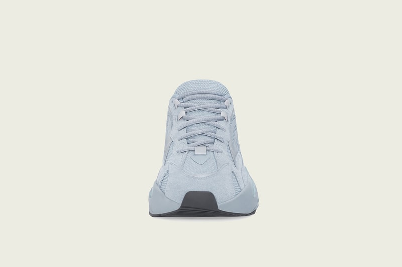 YEEZY BOOST 700 V2の新色モデル“Hospital Blue”が登場 adidas アディダス カニエ・ウェスト kanye west 
