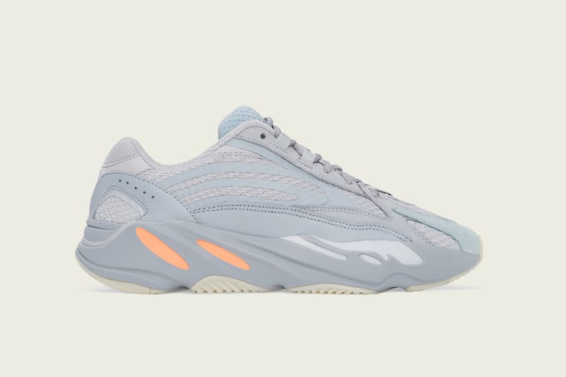 yeezy inertia 700