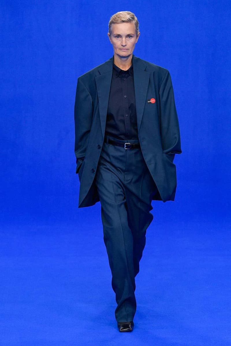 バレンシアガ デムナ・ヴァザリア Balenciaga Spring/Summer 2020 Collection Runway show presentation demna gvasalia track.2 sneaker ss20 womenswear mens paris fashion week shoe footwear