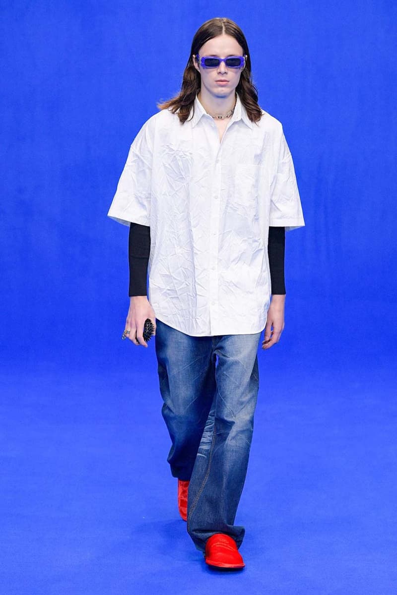 バレンシアガ デムナ・ヴァザリア Balenciaga Spring/Summer 2020 Collection Runway show presentation demna gvasalia track.2 sneaker ss20 womenswear mens paris fashion week shoe footwear