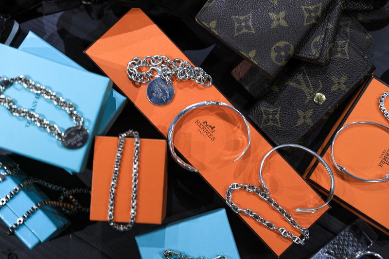 マジックスティック エディ MAGIC STICK HEDY ヴィンテージ 代官山 prada sport プラダスポーツ CHANEL シャネル Louis Vuitton ルイヴィトン Tiffany ティファニー Hermes エルメス シルバー 指輪  