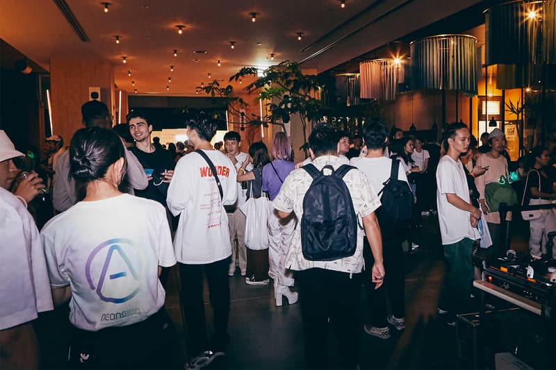 NEONSIGN ネオンサイン ブランド 創業 10周年 kohh コー 開催 トランク ホテル trunk hotel アニバーサリー パーティー ポップアップ プレイバック