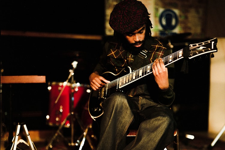 音楽とファッションの関係性を色濃く謳う NICHOLAS DALEY “IWP” コレクションが吾亦紅で限定発売