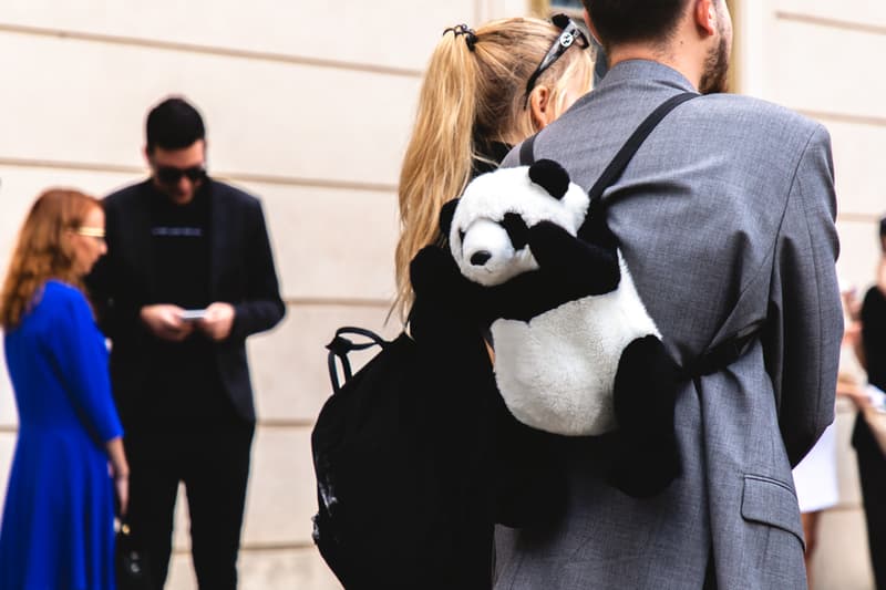 Prague Fashion Week プラハ チェコ スロバキア ストリートStreet Style 春夏 ファッションウィーク Spring Summer 2020 Shows Cross/Phonez Jan Cerny Balenciaga グッチ フェンディ バレンシアガ ディオール Gucci Fendi Dior Heron Preston ラフシモンズ Raf Simons Louis Vuitton