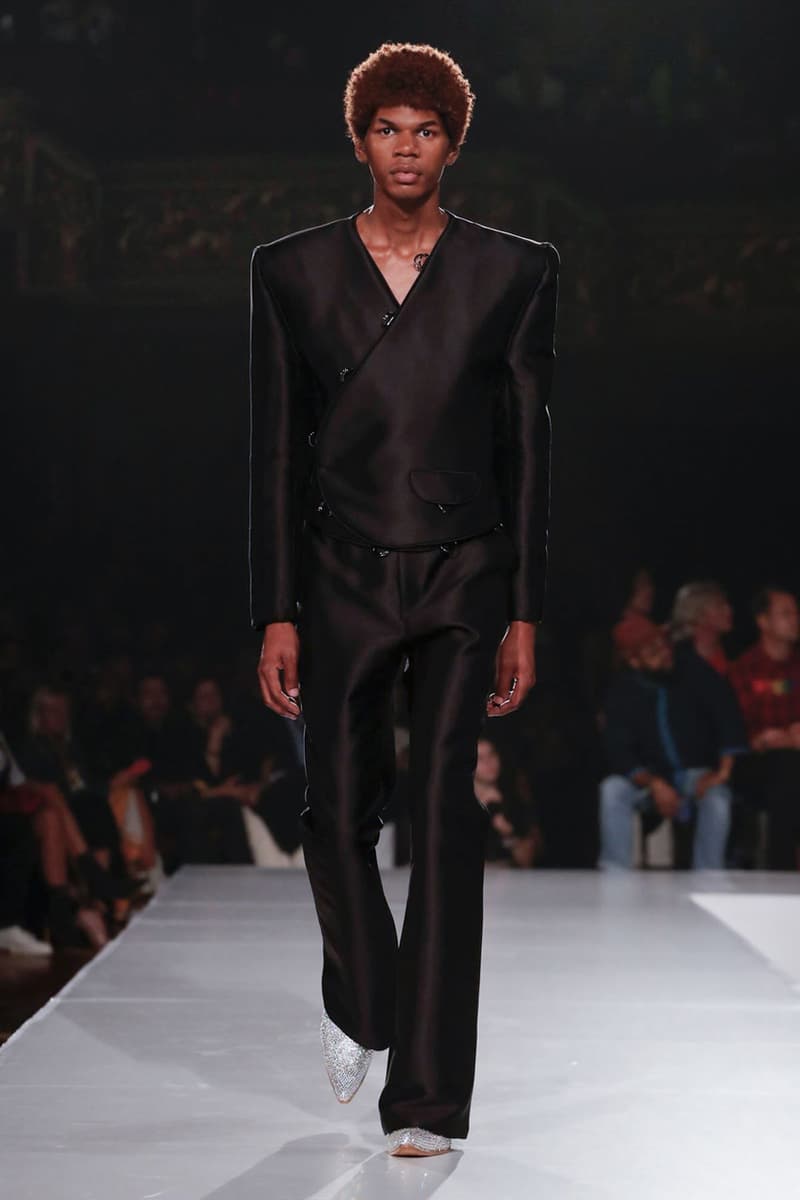 pyer moss collection 3 sister runway show new york fashion week kerby jean raymond ready to wear fall september 2019 spring summer 2020 womenswear menswear kings theater brooklyn richard phillips