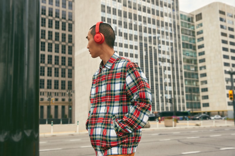 Beats by Dr. Dre ビーツ・バイ・ドクタードレ Beats Solo Pro Wireless ソロプロ ヘッドフォン オンイヤー ノイズキャンセリング Transparency オンライン 価格 値段 ブラック ホワイト