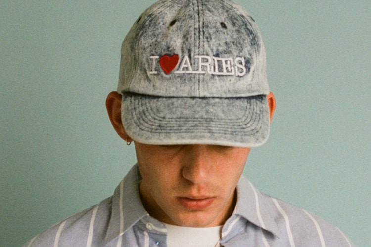 英国発のストリートブランド Aries から New Balance との新作コラボスニーカーが登場