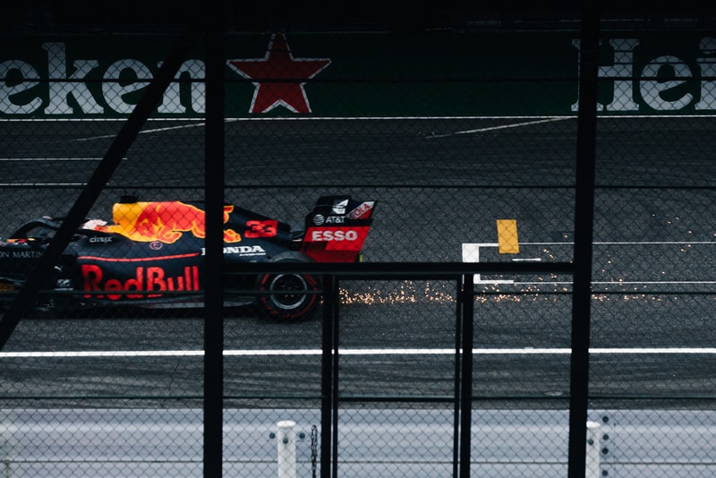 F1 日本GP BAPE ベイプ APE エイプ コラボレーション バルテリ・ボッタス セバスチャン・ベッテル ルイス・ハミルトン
