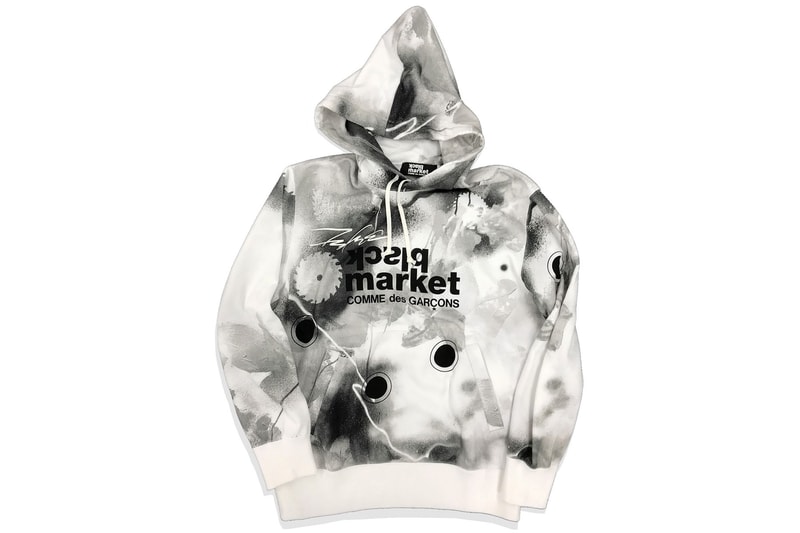 コムデギャルソンがブラックマーケット“闇市”を開催 COMME des GARÇONS 主催による blackmarket“闇市”が東京・青山で開催