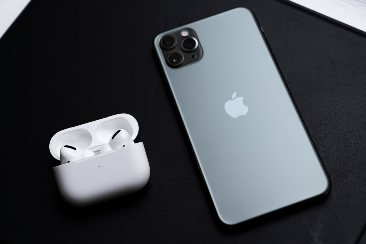 アップル エアポッズ プロ Apple AirPods Pro  付けた瞬間から圧倒的な没入感を実現する 先行レビュー