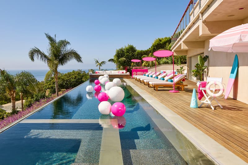 Airbnb エアビーアンドビー introduces 60 anniversary 誕生60周年 バービー人形 barbie theme special dream house ドリームハウス for listings 2days 4guests limited malibu california dream