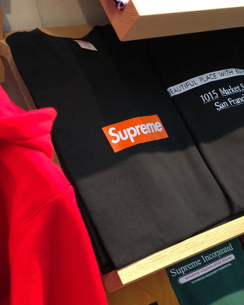 新品商品Supreme San Francisco オープン記念 box logo M Tシャツ/カットソー(半袖/袖なし)