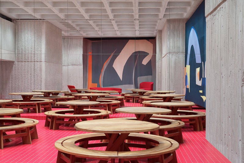 アクネ ストゥディオズ acne studios floragatan 13 headquarters building office stockholm sweden former czechoslovakian embassy jonny johansson creative director interior designer max lamb artist daniel silver abstract collages benoit lalloz light fixtures