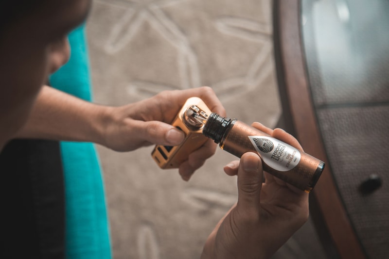 Apple 電子タバコ アプリ ストア 削除 Removing All Vaping Apps from App Store
