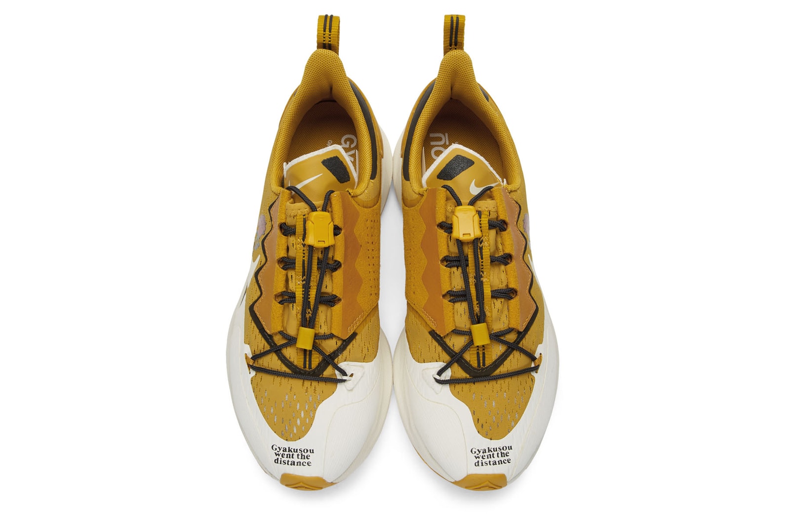 今冬の狙い目セールスニーカー 7 選 Nike Gyakusou Balenciaga VETEMENTS Reebok OAMC adidas Originals Prada Cloudbust adidas Originals x Pharrell Williams Off-White™️ Odsy-1000