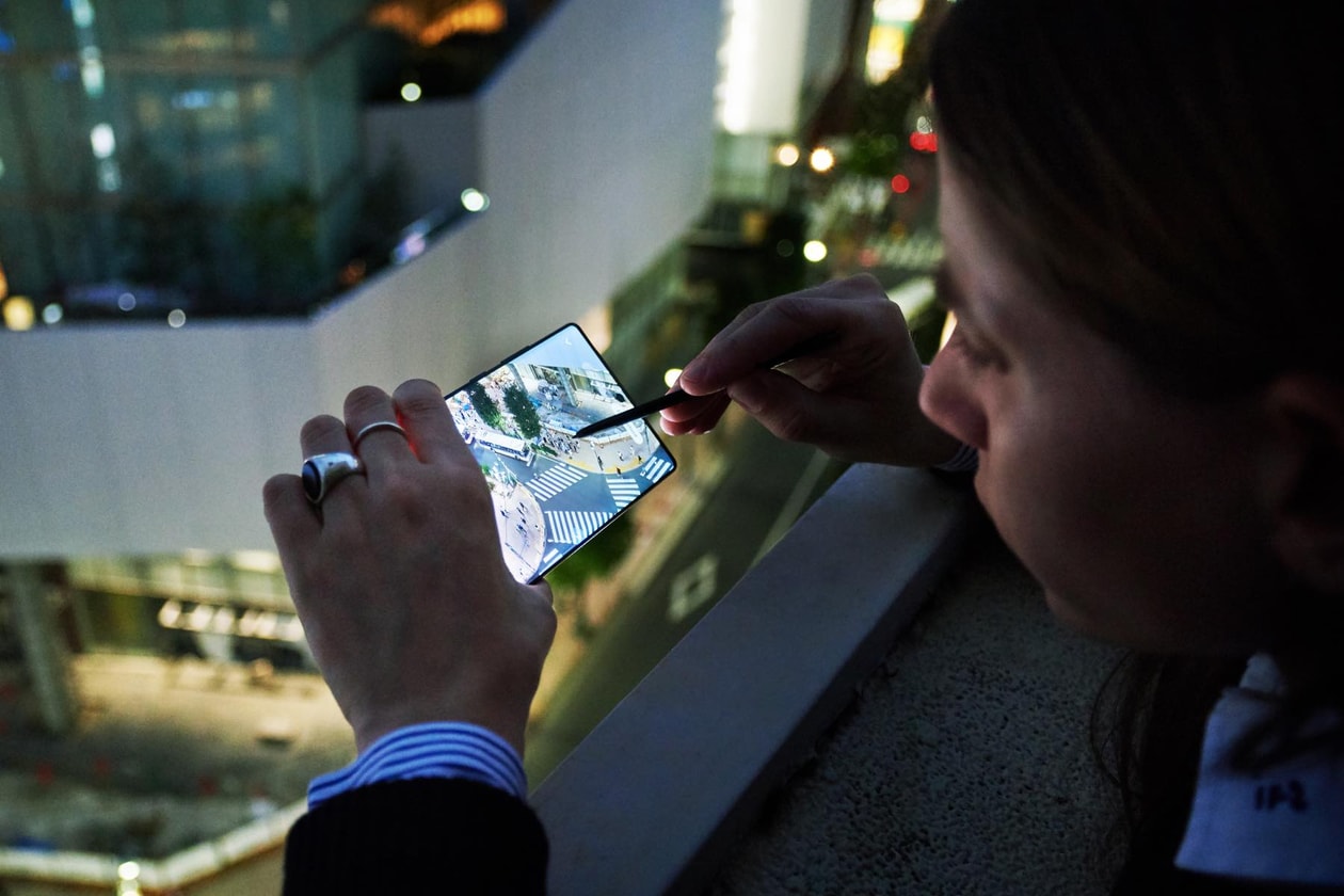 ココ・キャピタン、ギャラクシーノート10＋と東京の街を歩く　COCO CAPITÁN, GALAXY,  GALAXY NOTE 10+