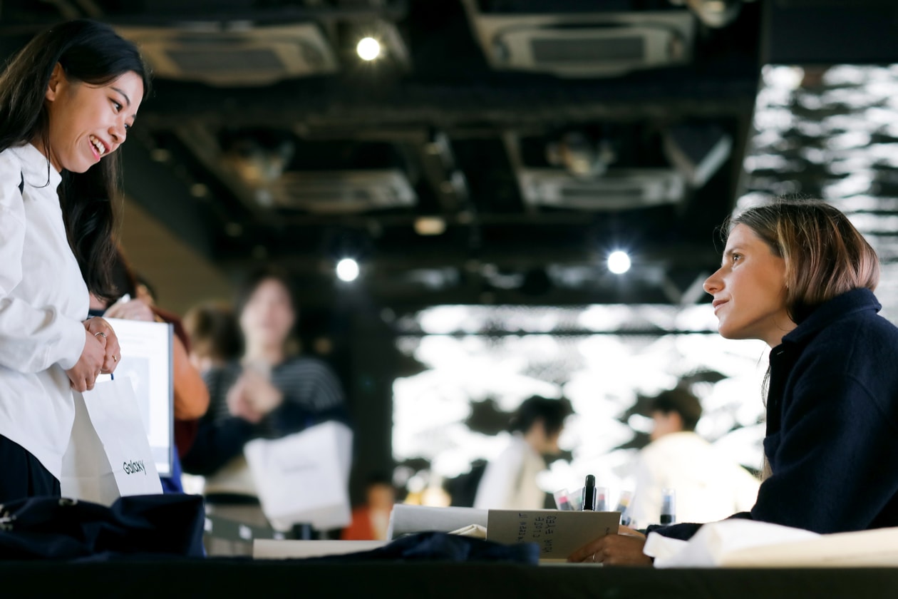 ココ・キャピタン、ギャラクシーノート10＋と東京の街を歩く　COCO CAPITÁN, GALAXY,  GALAXY NOTE 10+