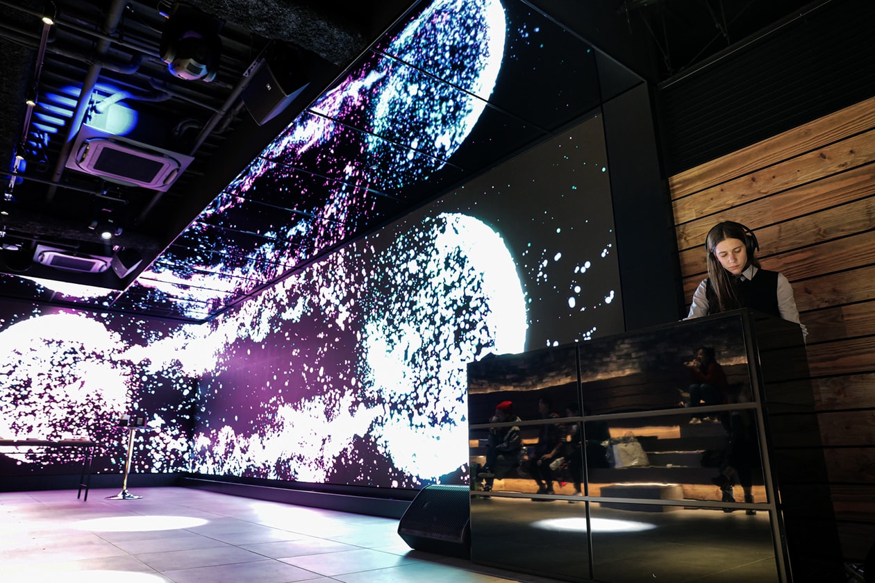 ココ・キャピタン、ギャラクシーノート10＋と東京の街を歩く　COCO CAPITÁN, GALAXY,  GALAXY NOTE 10+