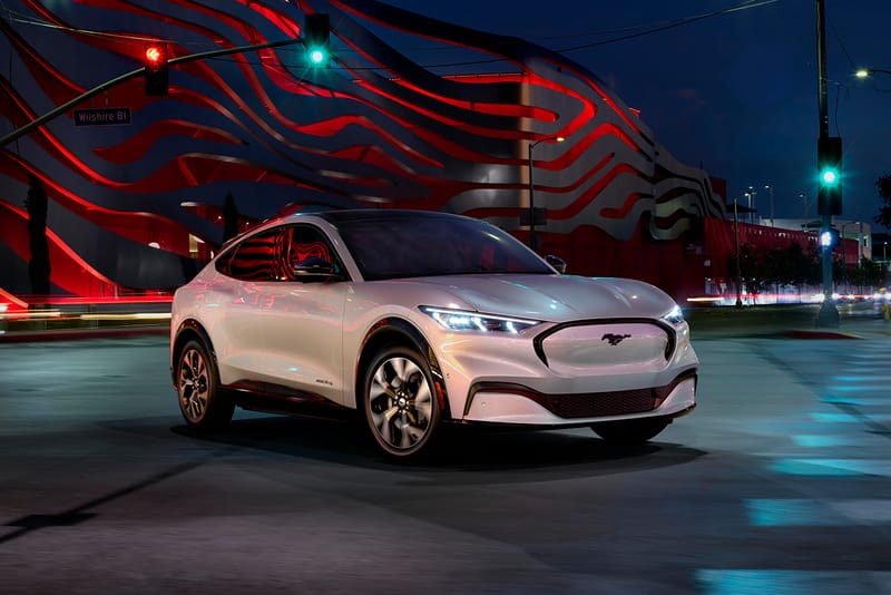 米自動車メーカー Ford が初となる電動SUV Mustang Mach-E を公開