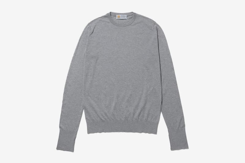 フラグメント x ジョン スメドレーの 藤原ヒロシの愛用ニットをベースとした fragment design x John Smedley のコラボアイテムが登場 fragment design John Smedley Crewneck essentials sweaters long sleeves pullovers shirts made in england sea island wear thunderbolts logo packaging ginza hiroshi fujiwara