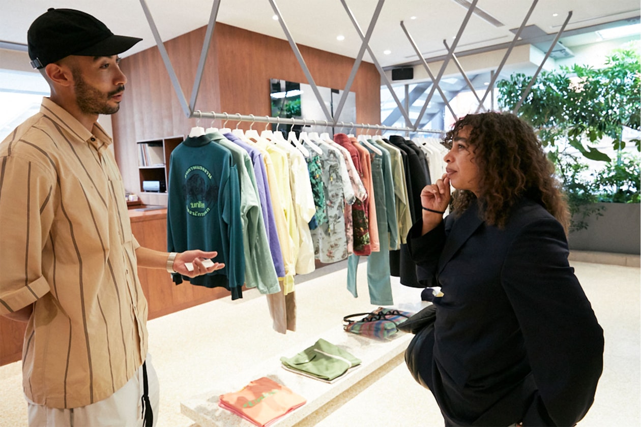 Interviews：マーティン ローズが語るコラボレーションにおけるバランスや時代時代を反映するファッションの変遷について インタビュー  Martine Rose napa Napapijri（ナパピリ）