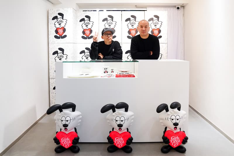 ヴェルディ VERDY 初の単独個展 “Meet VICK Exhibition at Meet VERDY Gallery” に潜入 MEET VICK Verdy First Art Exhibition AllRightsReserved girls dont cry waste youth wood sculpture cut outs