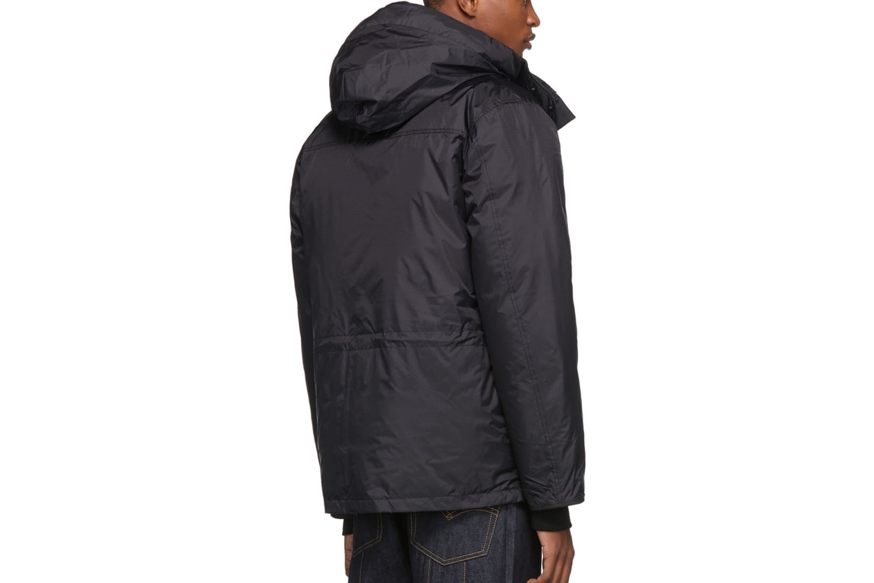 今冬の狙い目セールスアウター 8 選 SSENSE Balenciaga Undercover Fear of God Off-White Heron Preston  sacai ADER error Junya Watanabe