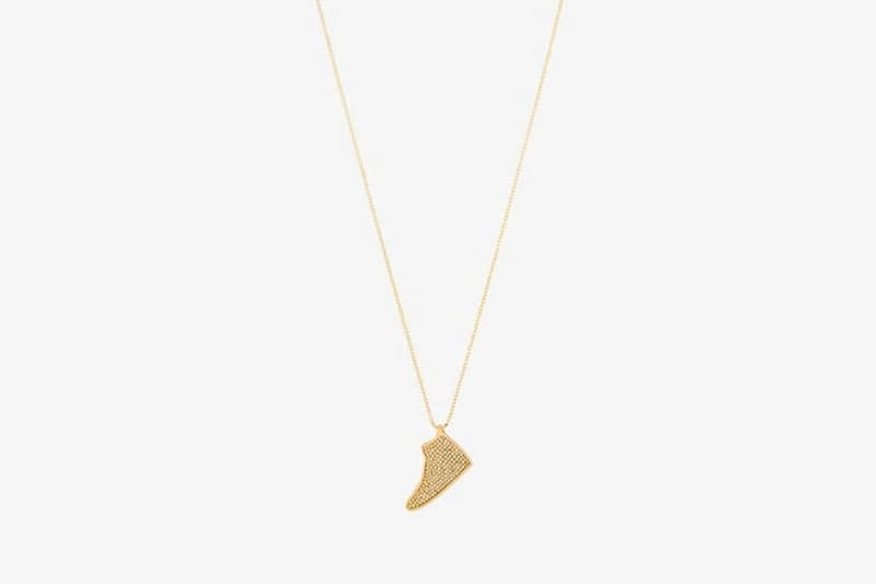 Brownsが Dan Lifeとのエクスクルーシブカプセルコレクションを発表 dan live browns swarovski yeezy crystal balenciaga triple s gucci versace chain reaction jewelry necklace chain buy cop purchase pokemon mewtwo squirtle release information