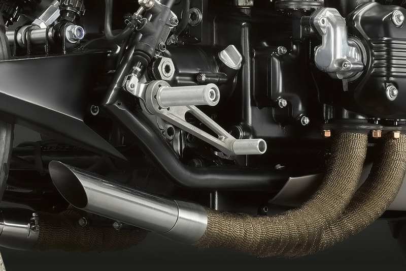 武士の甲冑をモチーフにしたカスタムバイクKENZOがリリース Death Machines of London custom bespoke motorcycles workshop 1000 cc 1977 honda gold wing gl1000 kenzo tada 