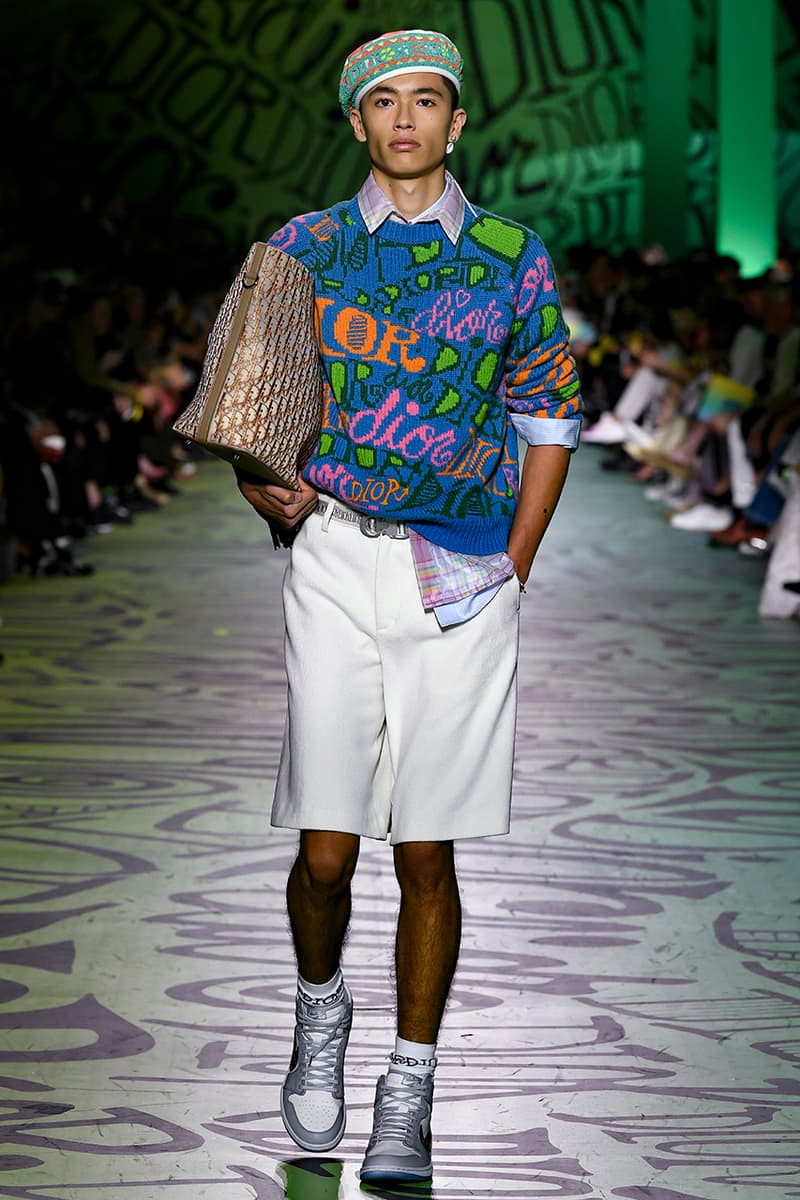 ディオール Dior Fall/Winter 2020 Miami Runway Show Closer Look Looks Kim Jones Shawn Stussy Air Jordan 1 High OG Menswear Tailoring Luxury Fashion Metal Saddle Bag Yoon Ahn pre collection