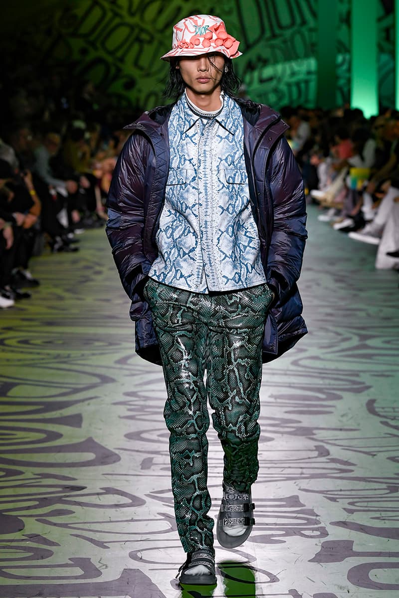 ディオール Dior Fall/Winter 2020 Miami Runway Show Closer Look Looks Kim Jones Shawn Stussy Air Jordan 1 High OG Menswear Tailoring Luxury Fashion Metal Saddle Bag Yoon Ahn pre collection