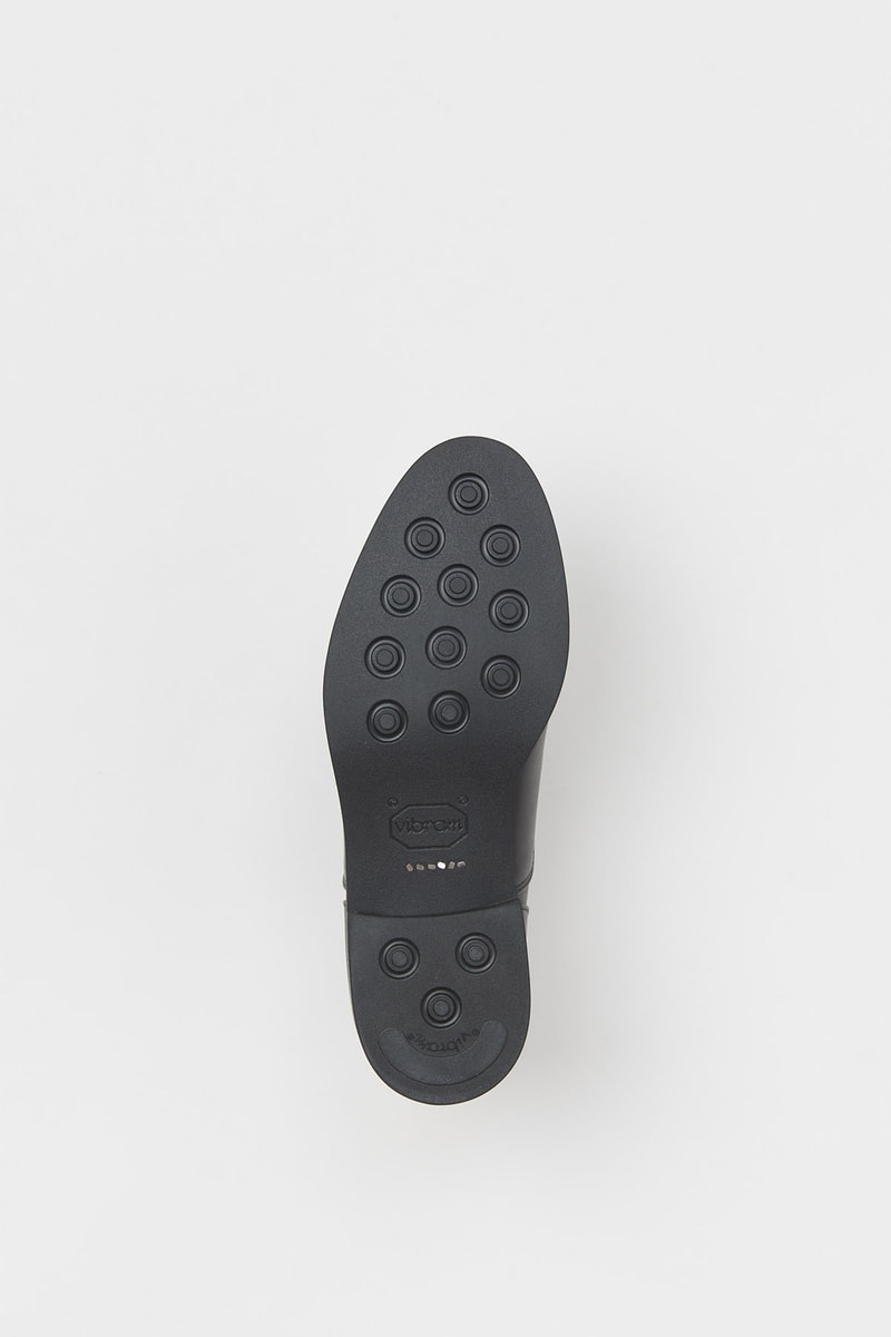 エンダースキーマ Hender Scheme よりパイソンレザーを用いた限定アイテムがリリース
