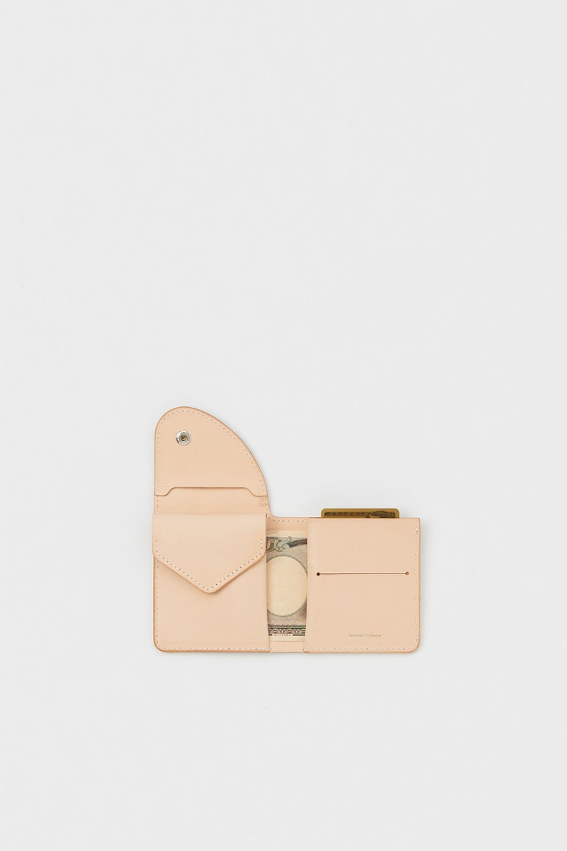 エンダースキーマ Hender Scheme よりパイソンレザーを用いた限定アイテムがリリース