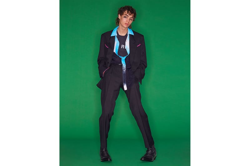 小木“Poggy”基史の POGGYTHEMAN x FORSOMEONE によるコラボレーションスーツが登場