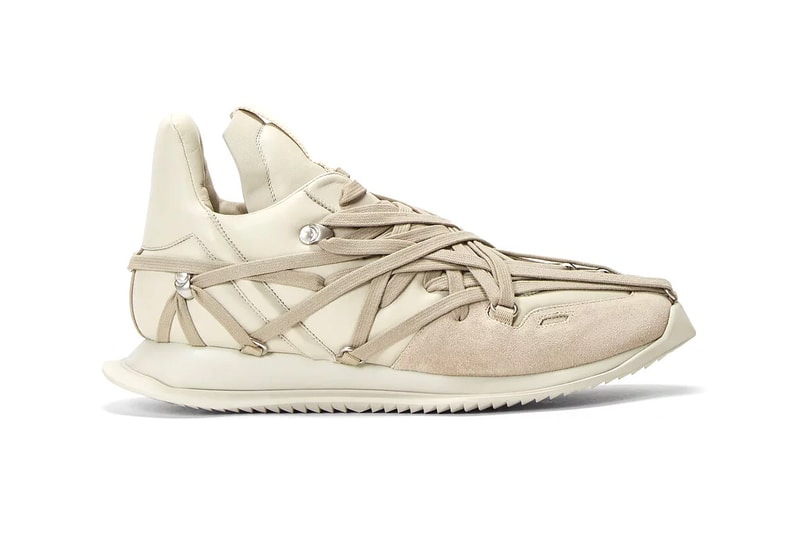 リック・オウエンス Rick Owens よりボンデージからインスピレーションを得たスニーカーが登場 Rick Owens Maximal Runner Beige sneakers footwear kicks runners trainers shoes streetwear bondage laces light brown silver toned eyelet hooks drkshdw made in italy leather suede