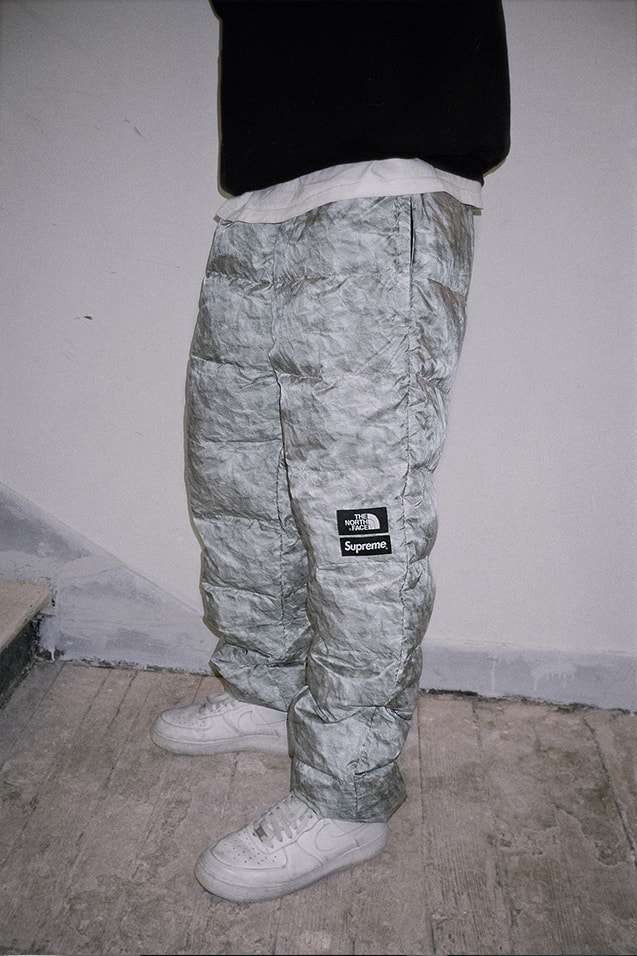 シュプリーム x ノースフェイスからヌプシコレクションが登場 Supreme x The North Face Winter 2019 Nuptse Collection Jackets Scarf Pants Snow Japan New York TNF 700-Fill paper print 