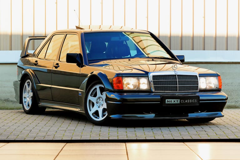 Mercedes-Benz による1990年製の超希少モデル 190E 2.5-16 Evolution II がオークションに登場