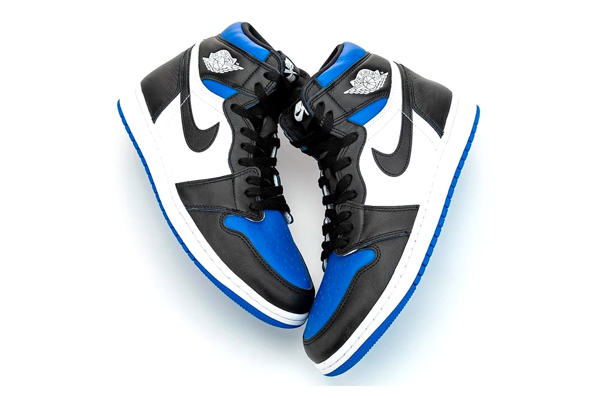 Air Jordan 1 High OG Game Royal First Look 555088-041 On-foot Release Info Date Black Blue White Hiroshi Fujiwara fragment design Black Toe