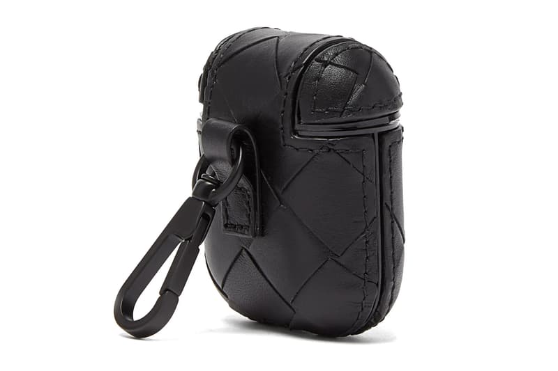 Bottega Veneta からレザーが施されたAirPodsケースが登場 Bottega Veneta Intrecciato Weave AirPods Case leather Italian fashion headphones BV
