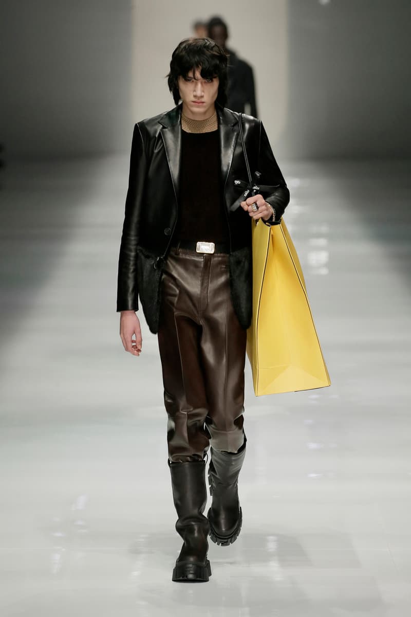 フェンディ FENDI 2020年秋冬メンズコレクション fendi fall winter 2020 mens collection runway show images silvia venturini creative director anrealage collaboration