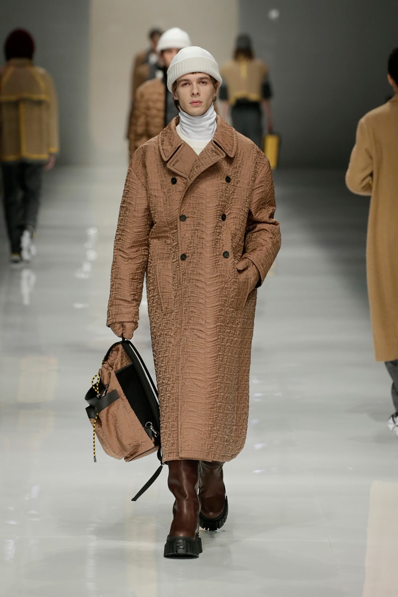 フェンディ FENDI 2020年秋冬メンズコレクション fendi fall winter 2020 mens collection runway show images silvia venturini creative director anrealage collaboration 