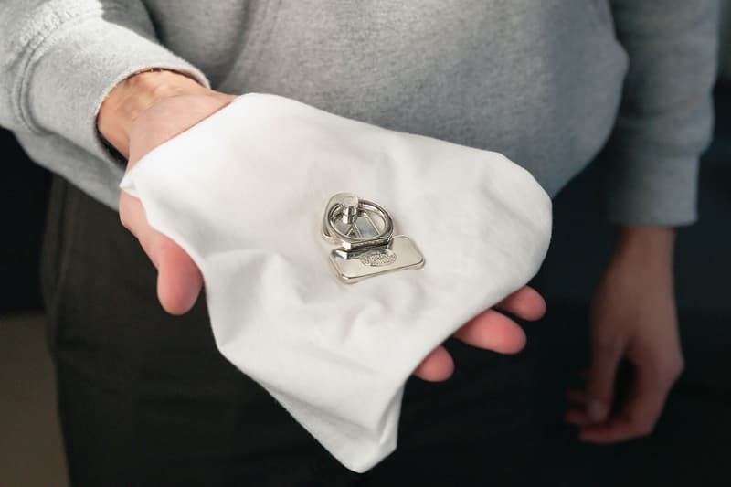 フランク・オーシャン Frank Ocean が 自身のレーベル Blonded 2020年春の新作マーチャンダイズをリリース Frank Ocean Blonded Spring 2020 Apparel Collection Merch Tour Merch In My Room Endless Blond Blonde DHL Prep+