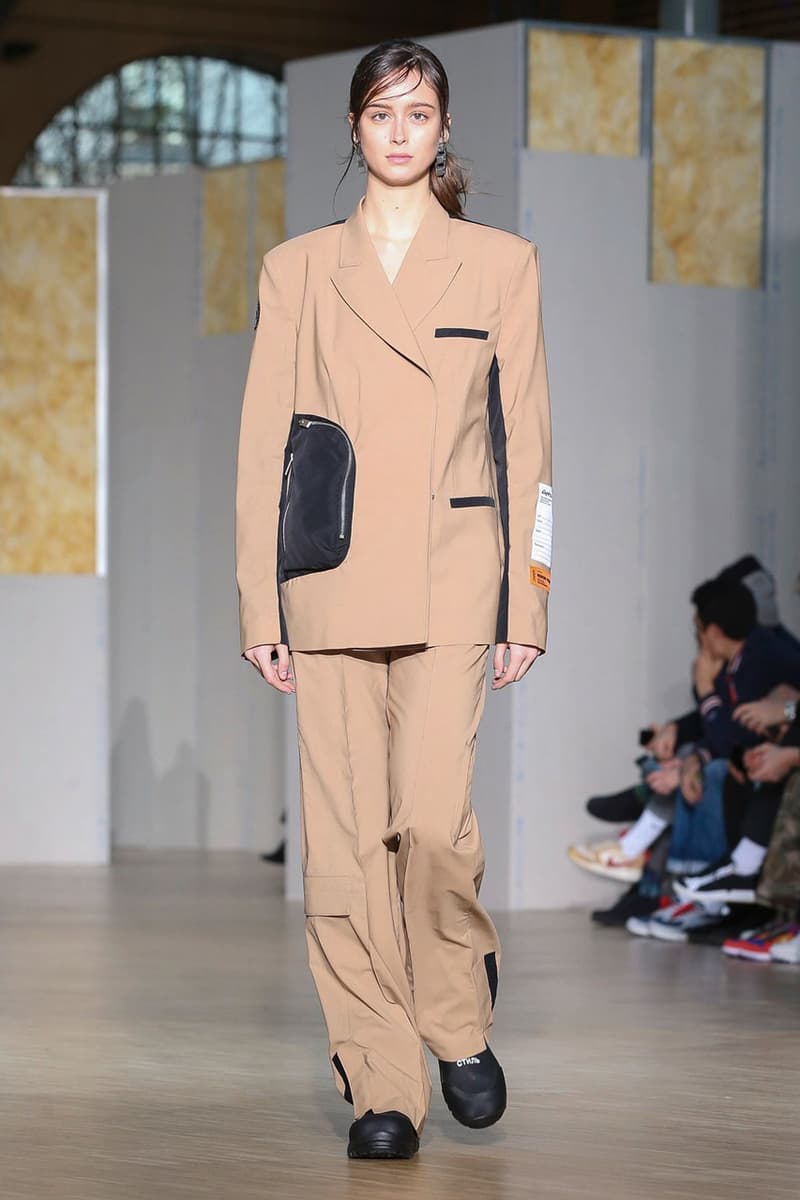 ヘロンプレストン 2020年秋冬コレクション Heron Preston Fall/Winter 2020 Collection runway show paris fashion week menswear womenswear pfw fw20 caterpillar collaboration cat