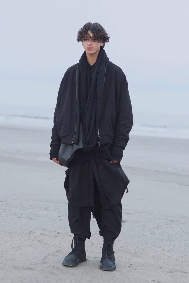 ユリウス JULIUSから2020年秋冬コレクション [ DUKKHA; ] のルックブックが到着 JULIUS Fall Winter 2020 [ DUKKHA; ] Collection Lookbook Release Info