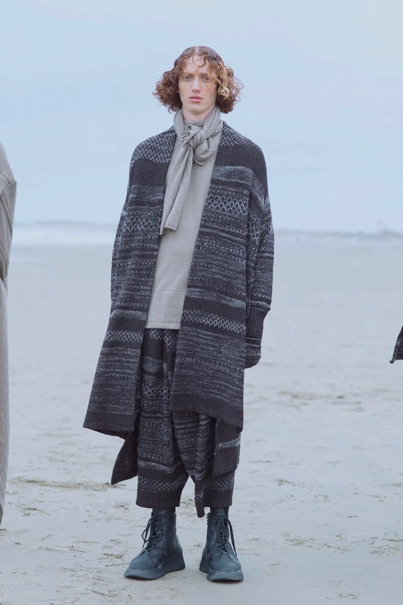 ユリウス JULIUSから2020年秋冬コレクション [ DUKKHA; ] のルックブックが到着 JULIUS Fall Winter 2020 [ DUKKHA; ] Collection Lookbook Release Info