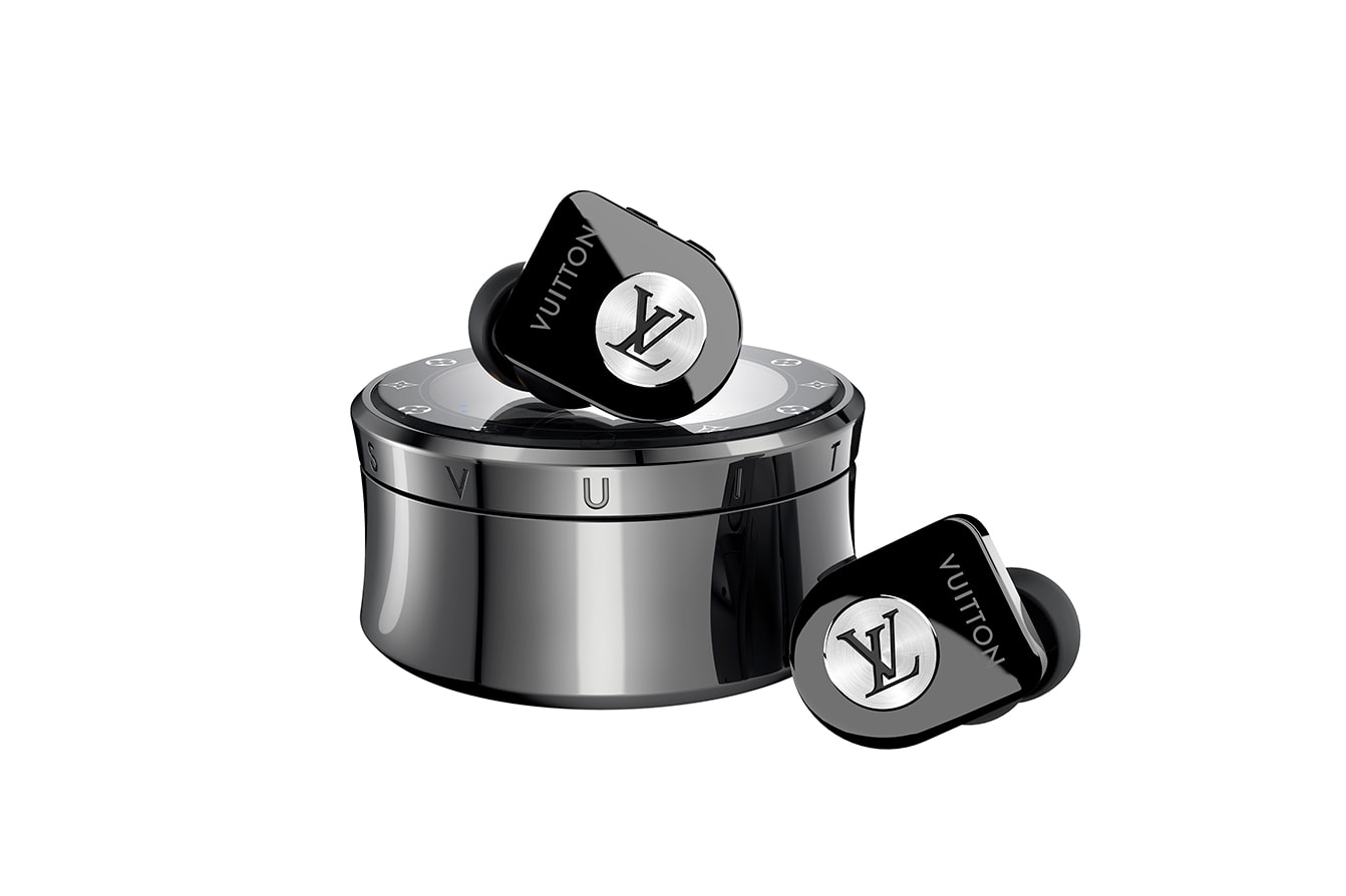 Louis Vuitton ルイヴィトン Horizon Earphones ホライゾン ワイヤれすイヤホン Update News monogram LV tech music audio Master & Dynamic style accessories 